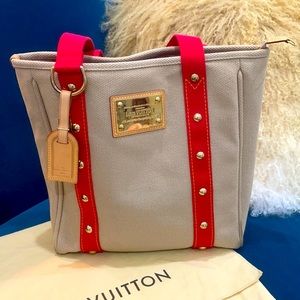 Original LIMITED Edition LV